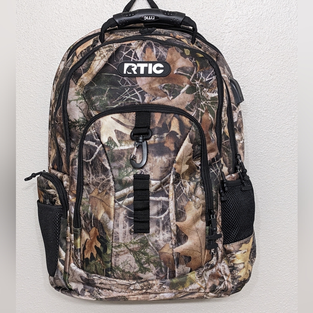 RTIC Summit Laptop Backpack in Camo and Black